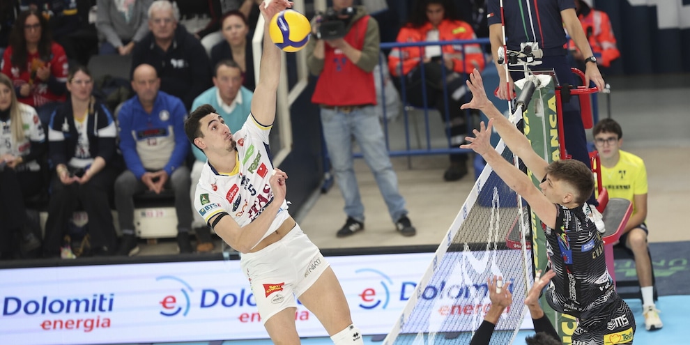 Perugia-Trento super sfida della 18a giornata Perugia-Trento super sfida della 18a giornata