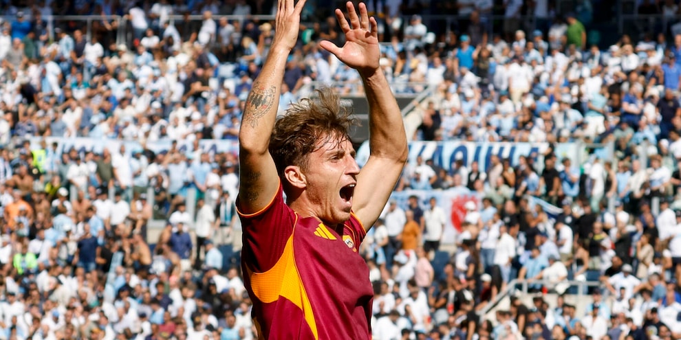 
            
            Calcio: ufficiale Baldanzi al Genoa, operazione in prestito
          