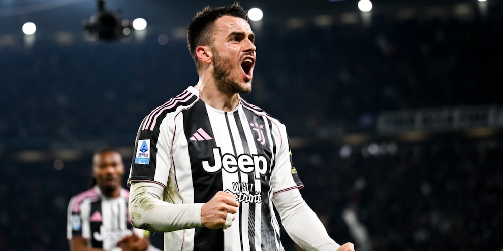 Dentro l’esultanza di Kostic, nuovo ruolo alla Juve: non serve andare sul mercato
