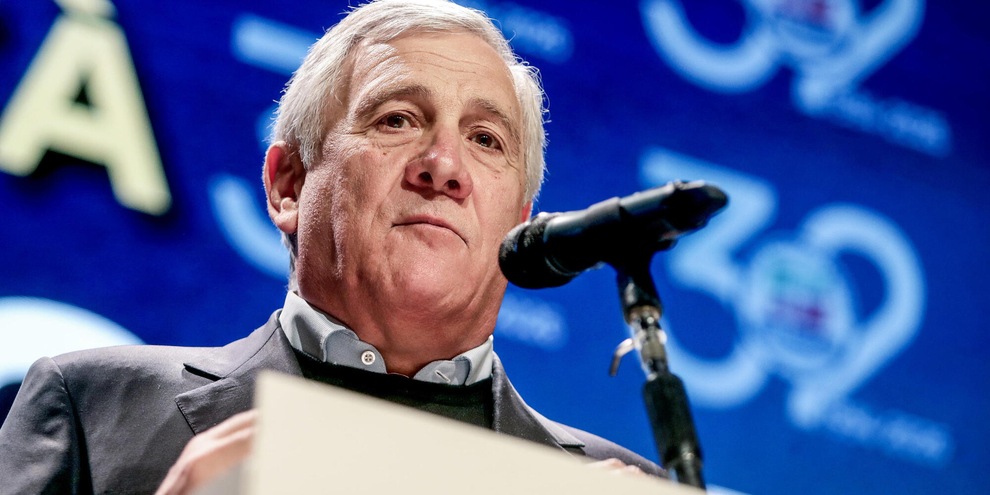 Tajani a pranzo da Marina Berlusconi a Milano
Tajani a pranzo da Marina Berlusconi a Milano