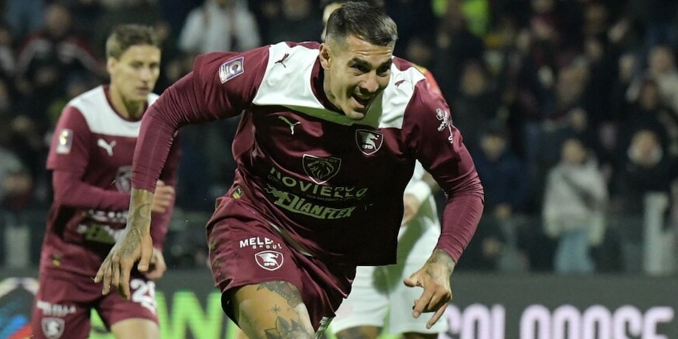 Foggia, assalto a Ferrari. Intanto arriva Tomassini  