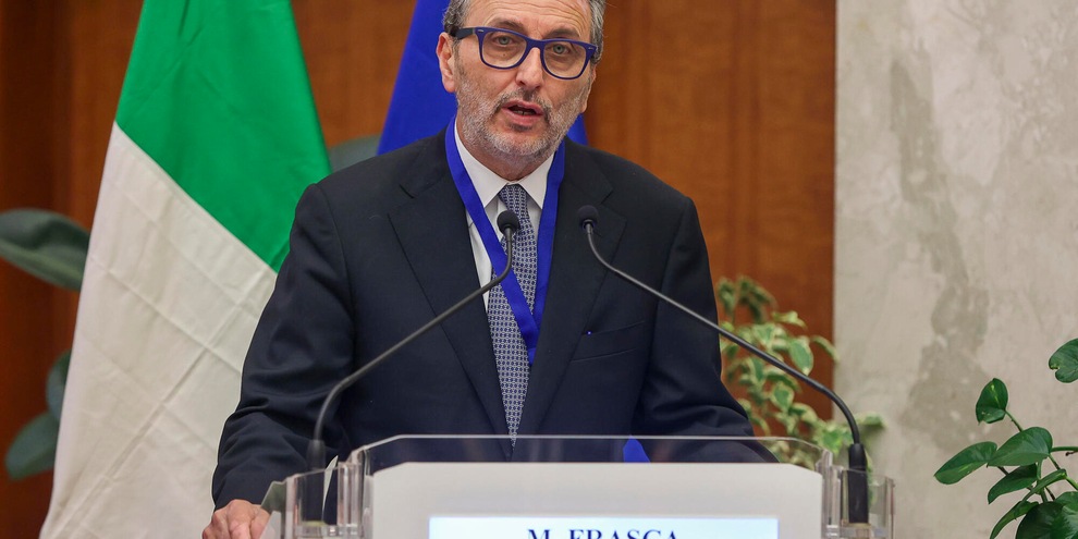 
            
            Presidente , nome Falcone strumentalizzato per referendum
          