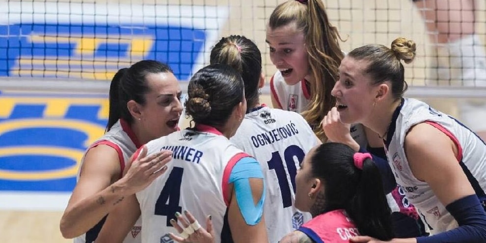 Champions League: Scandicci sfiora l'impresa sul campo del VakifBank