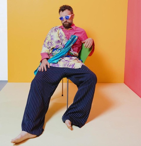 
            
            Dargen D'Amico, 'in Italia non si discute dei rischi dell'IA'
          