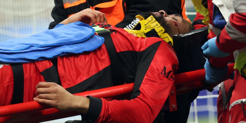 Loftus-Cheek fuori in barella dopo lo scontro con Corvi: cosa è successo in Milan-Parma