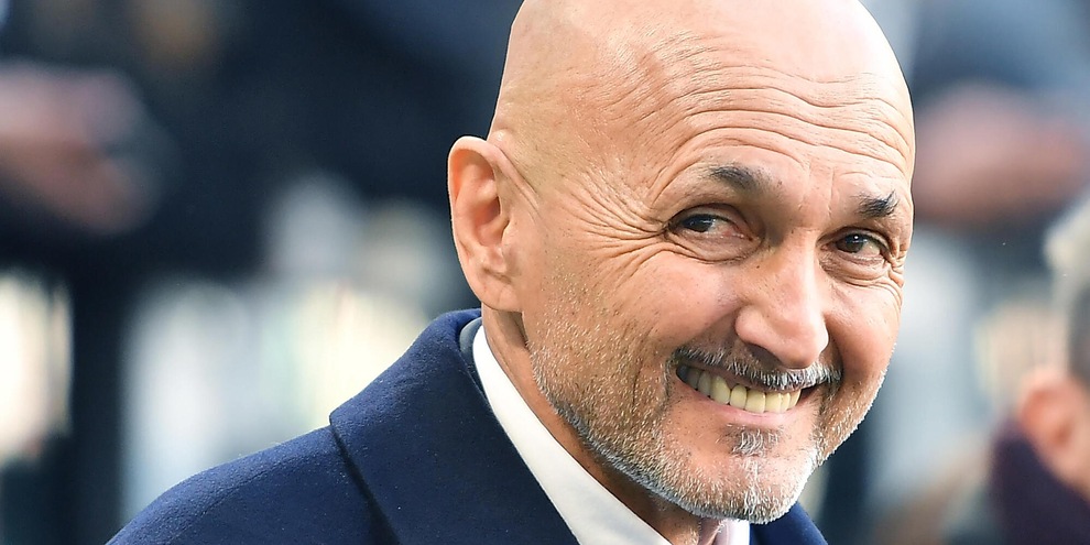 
            
            Juve: Spalletti compie 67 anni, 'Guida sapiente e loquace'
          