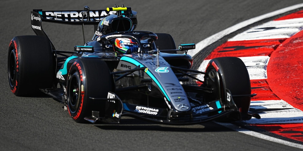 Kimi Antonelli fa la storia F1, prima pole in carriera! GP Cina: dove partono Leclerc e Hamilton