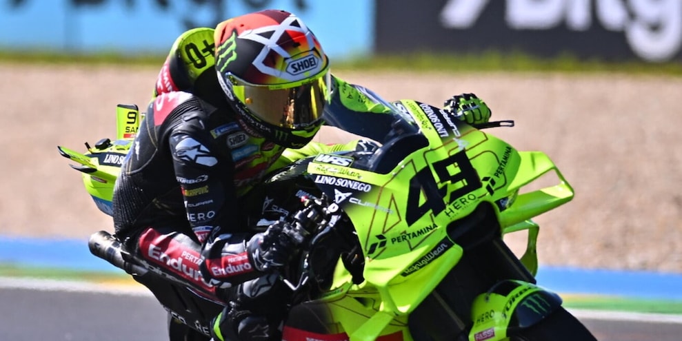 MotoGP, qualifiche Austin: Di Giannantonio ancora in pole, Bezzecchi al suo fianco
