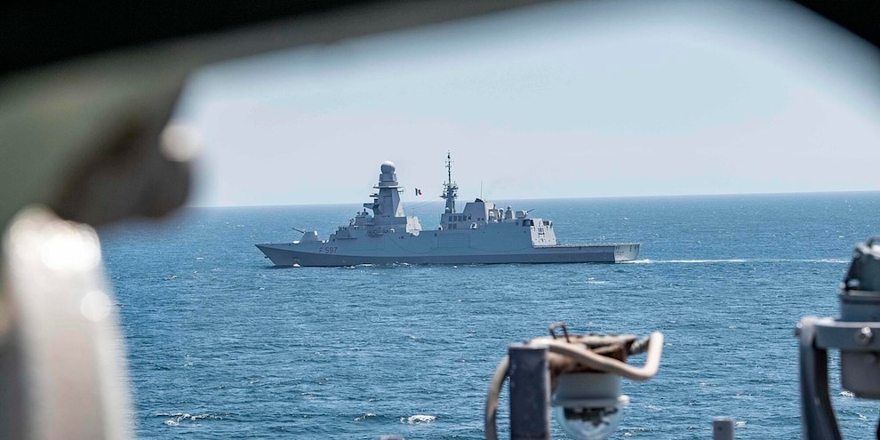 Aspides, 'tornano gli Houthi, massima cautela in Mar Rosso e Golfo Aden'
Aspides, 'tornano gli Houthi, massima cautela in Mar Rosso e Golfo Aden'