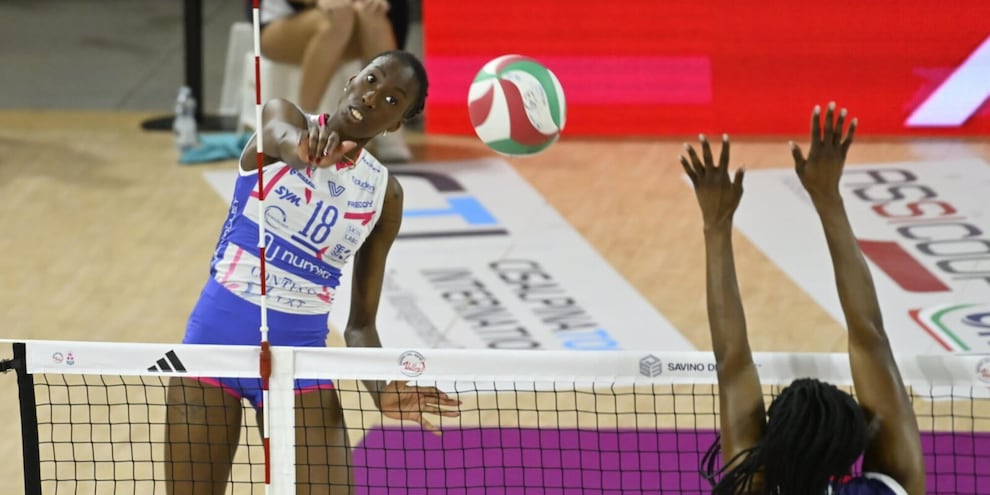 Egonu, tocco da leader. E Milano vola in finale