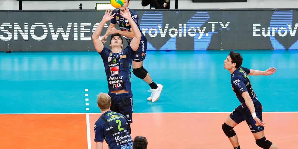 Champions League: lo Zawiercie non concede nulla, Civitanova eliminata Champions League: lo Zawiercie non concede nulla, Civitanova eliminata