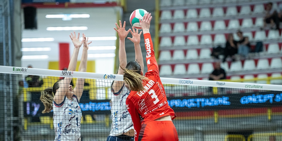 Playoff Challenge: Busto tira fuori le unghie e batte Chieri