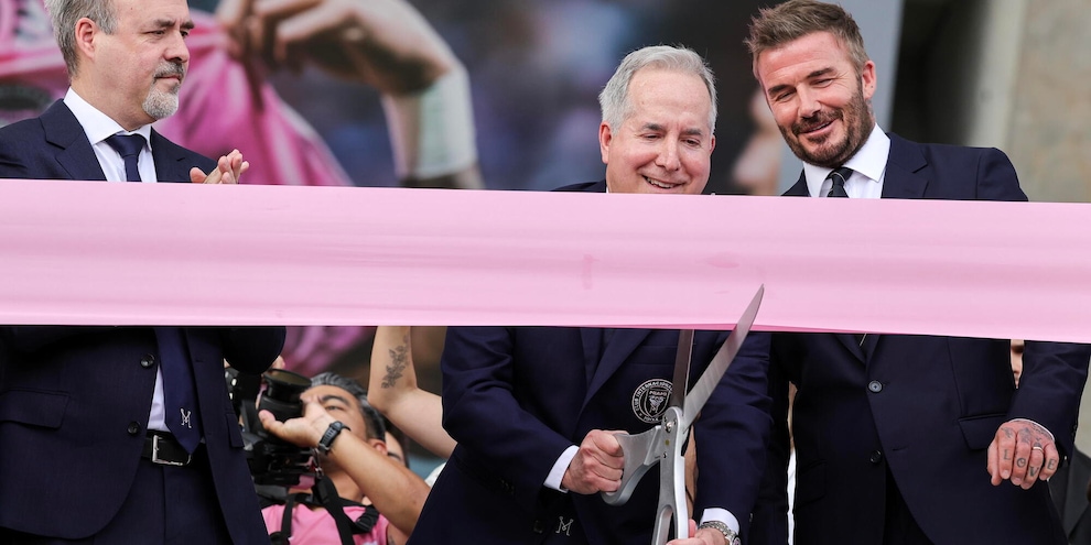 
            
            Mls; Messi e Suarez subito in gol nel nuovo impianto dell'Inter Miami
          