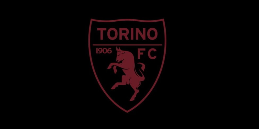 Toro, cordoglio per il bimbo morto nell'incidente in A21 in moto: era baby granata
Toro, cordoglio per il bimbo morto nell'incidente in A21 in moto: era baby granata