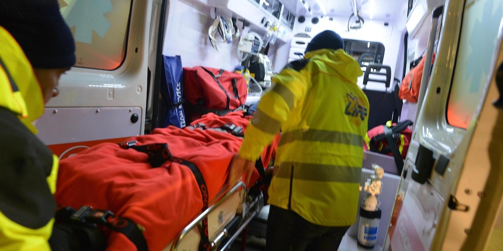 
            
            Arresto cardiaco in campo, muore un 15enne in Abruzzo
          