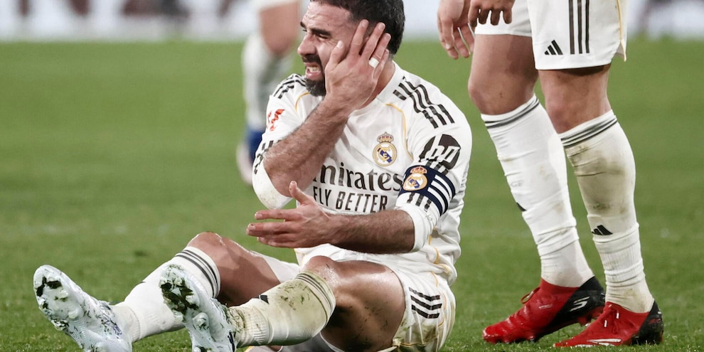 
            
            Orologi di lusso e contrabbando, indagati Carvajal e altri 6 calciatori
          