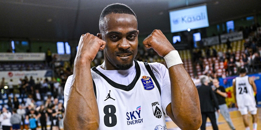 Veleno dell’ex: Hickey stende  la “sua” Cantù