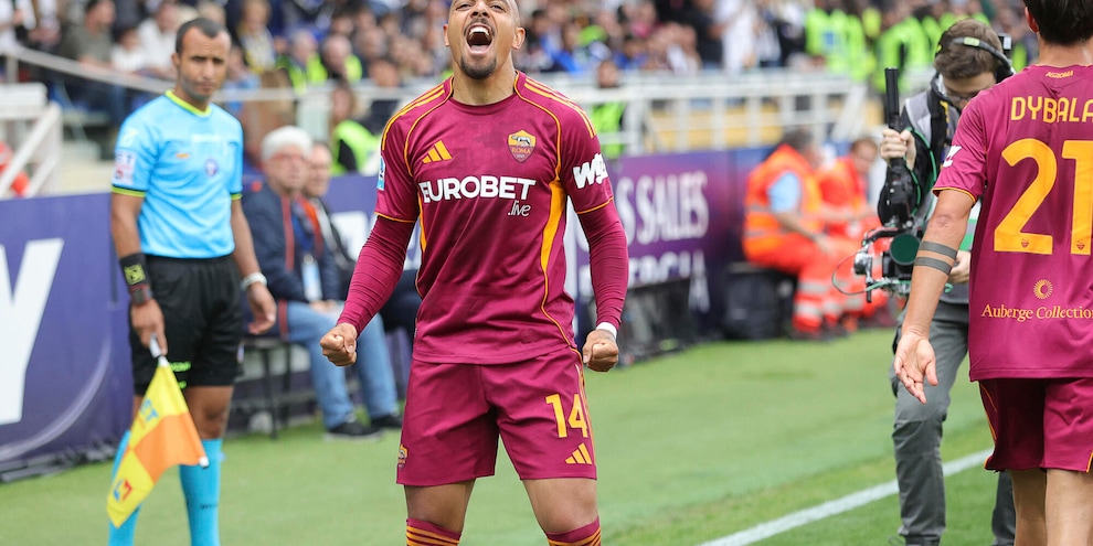 Impresa della Roma, rimonta e vittoria nel recupero a Parma
Impresa della Roma, rimonta e vittoria nel recupero a Parma