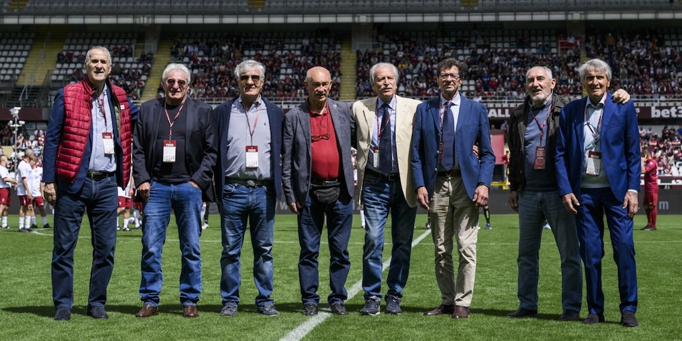 "Lo scudetto ai tifosi"