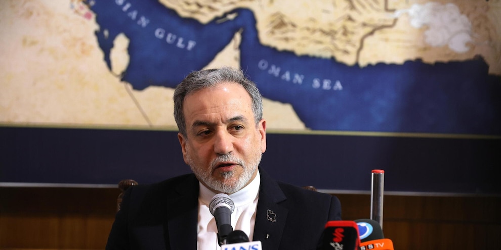 
            
            Teheran, abbiamo risposto all'ultima proposta Usa
          