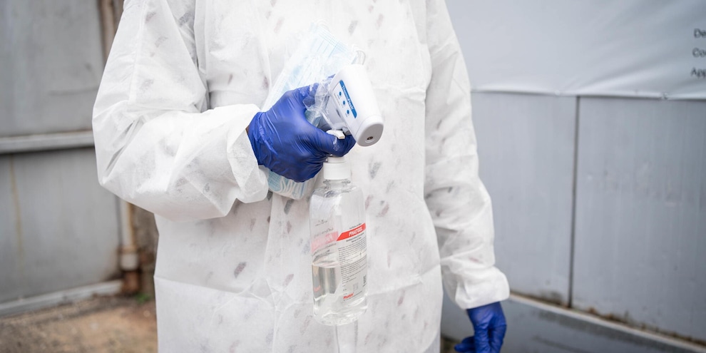 
            
            Due casi sospetti di Ebola nel Comasco
          