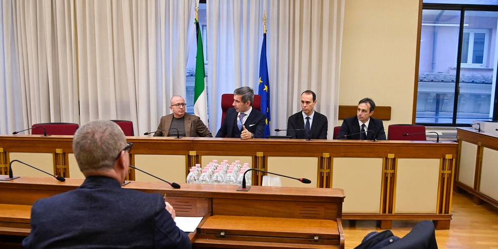 
            
            Scontro in Commissione Covid, il presidente 'resto'
          