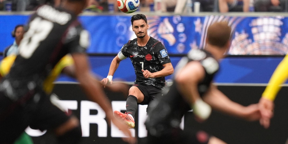 Mondiali: 1-0 al Sudafrica, Canada agli ottavi
Mondiali: 1-0 al Sudafrica, Canada agli ottavi