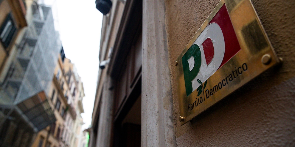Pd, disponibili all'acquisto de L'Unità
Pd, disponibili all'acquisto de L'Unità