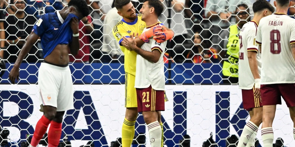 Mondiali: 2-0 alla Francia, Spagna in finale
Mondiali: 2-0 alla Francia, Spagna in finale