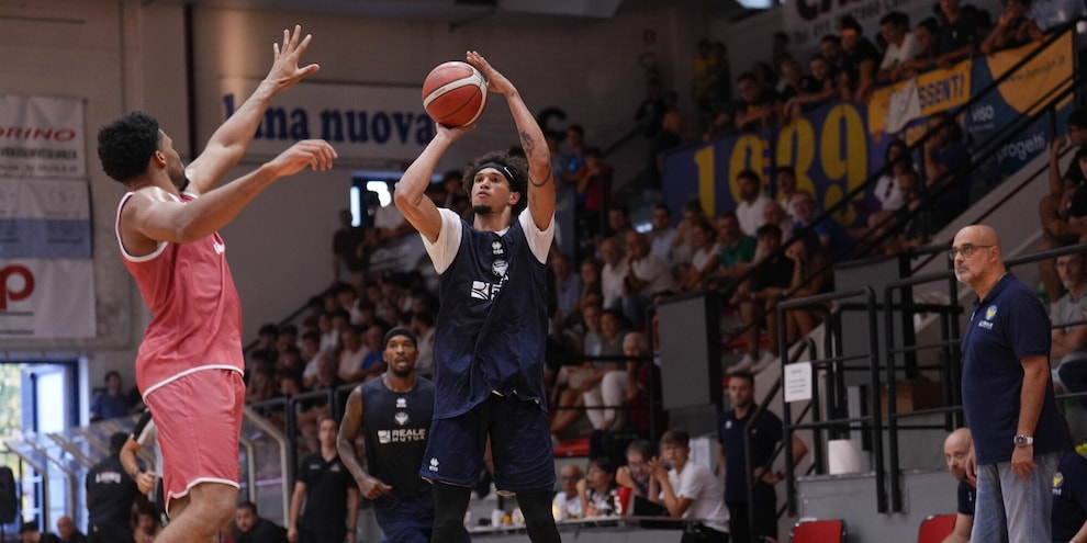 Reale Mutua Basket Torino: Scrimmage Torino-Ginevra
Reale Mutua Basket Torino: Scrimmage Torino-Ginevra